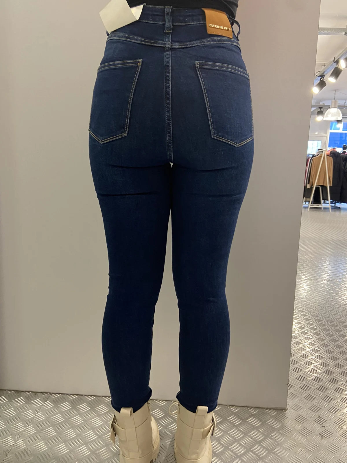 Dark blue super high waisted skinny QH