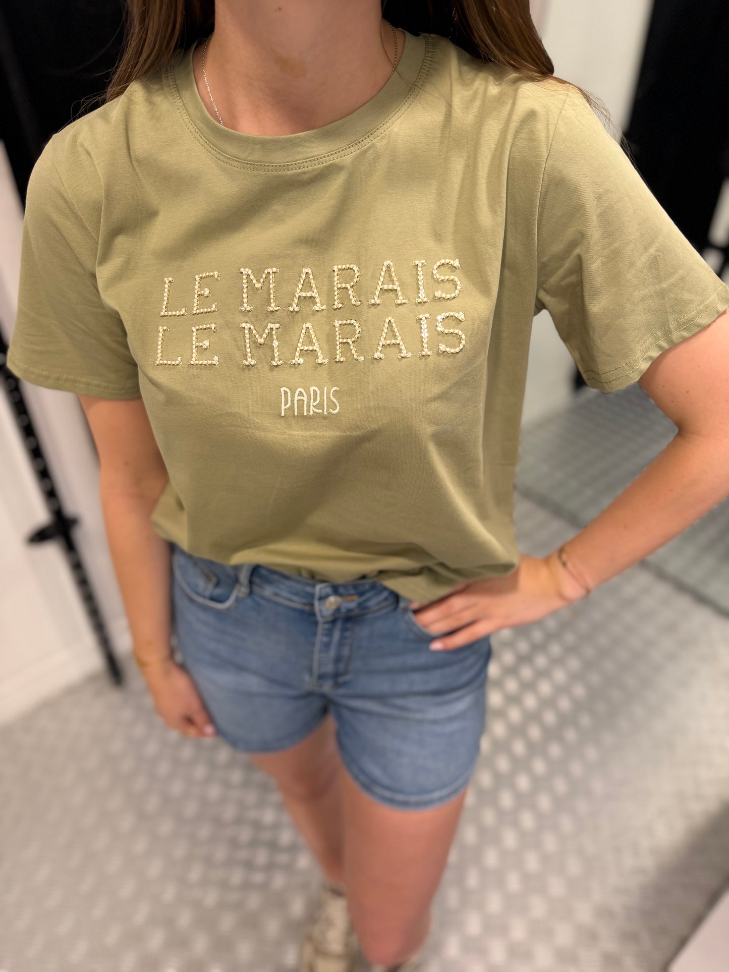 Le marais green tshirt