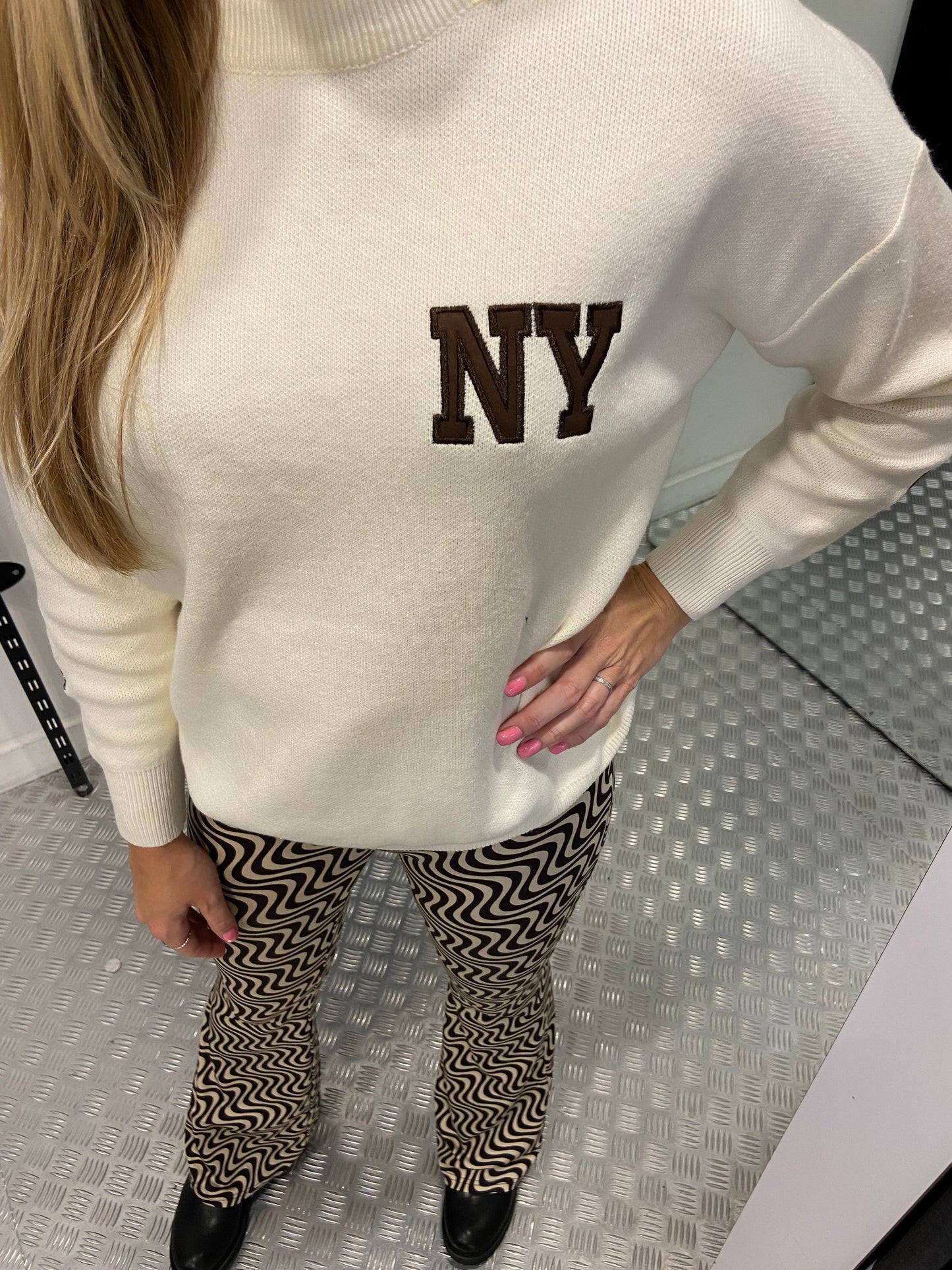 New york sweater beige