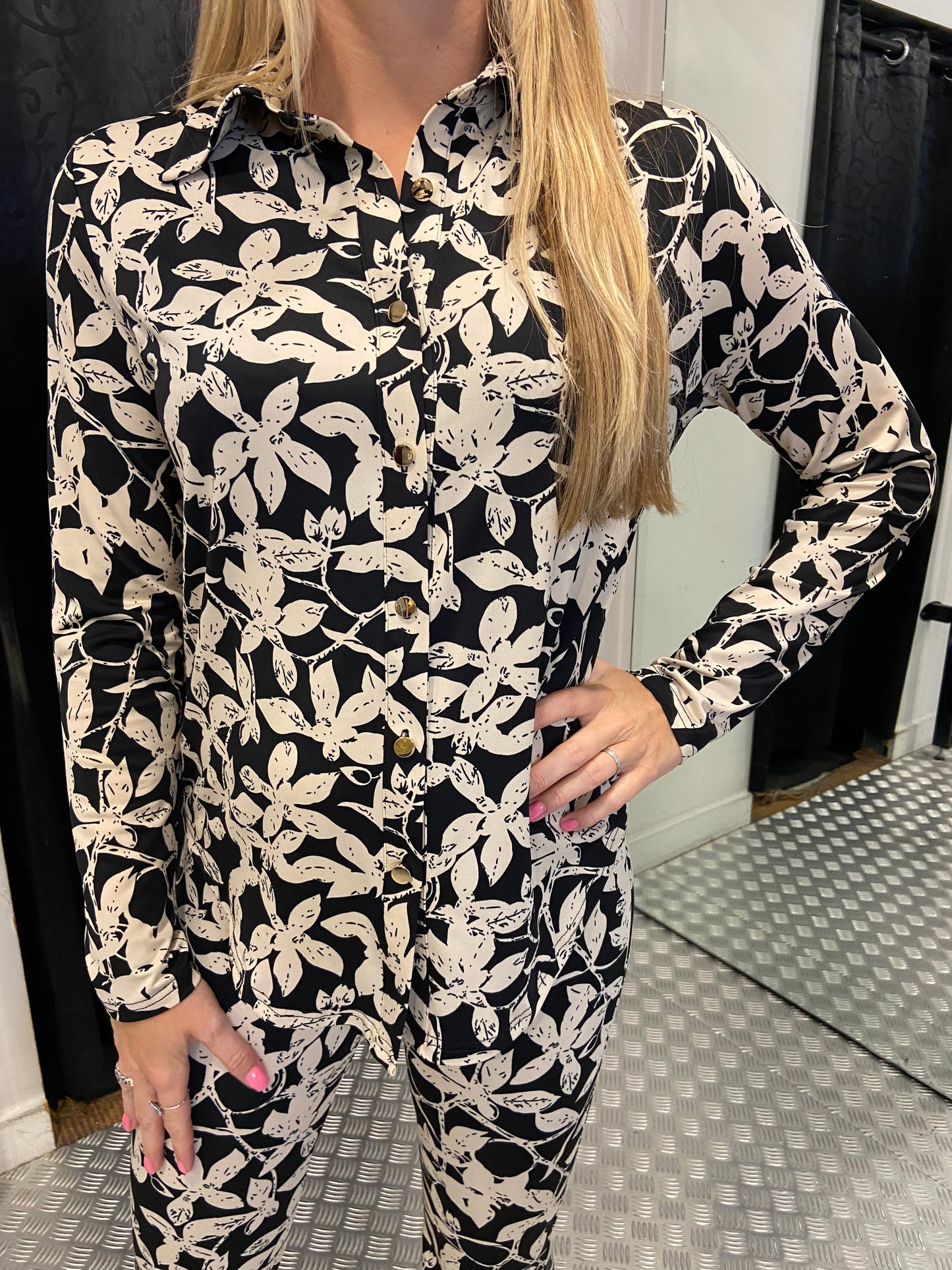 Flower blouse by swan
