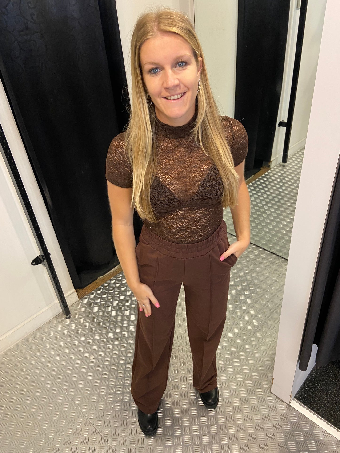 Bruine jogging wide leg by swan