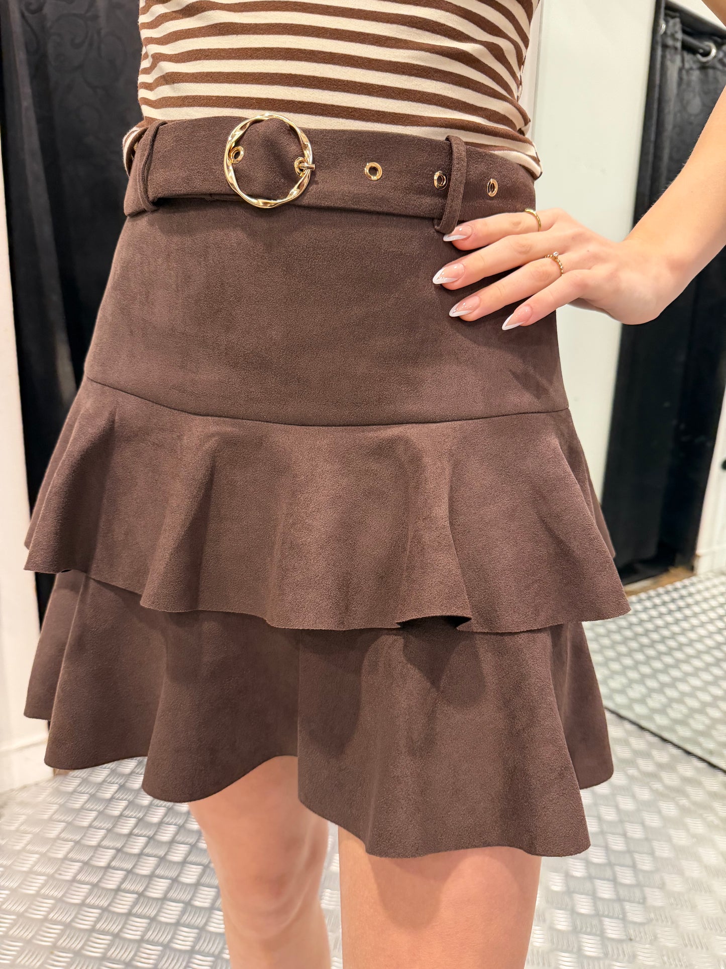 Suedelook bruine ruffle skort