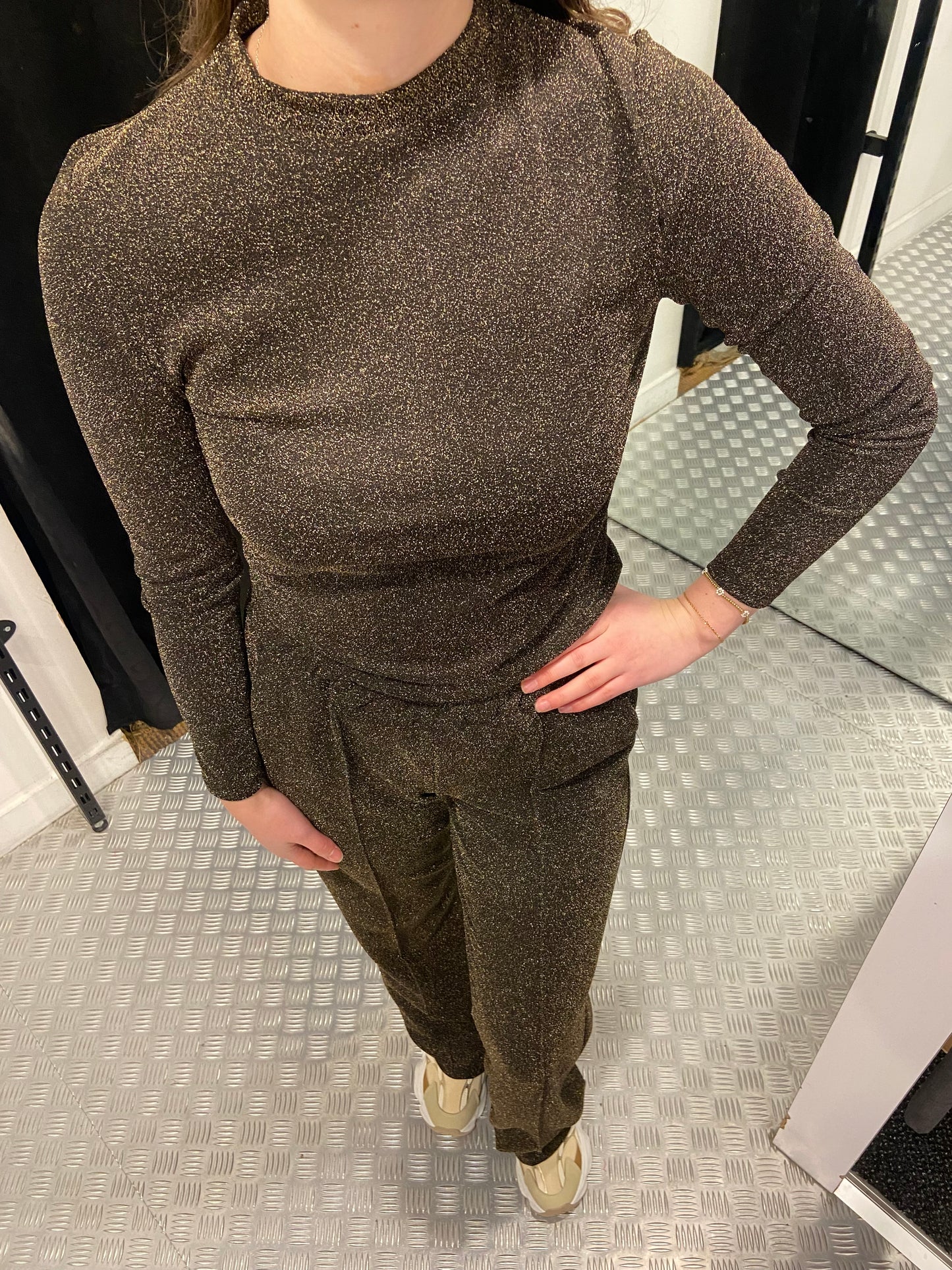 Golden comfy top