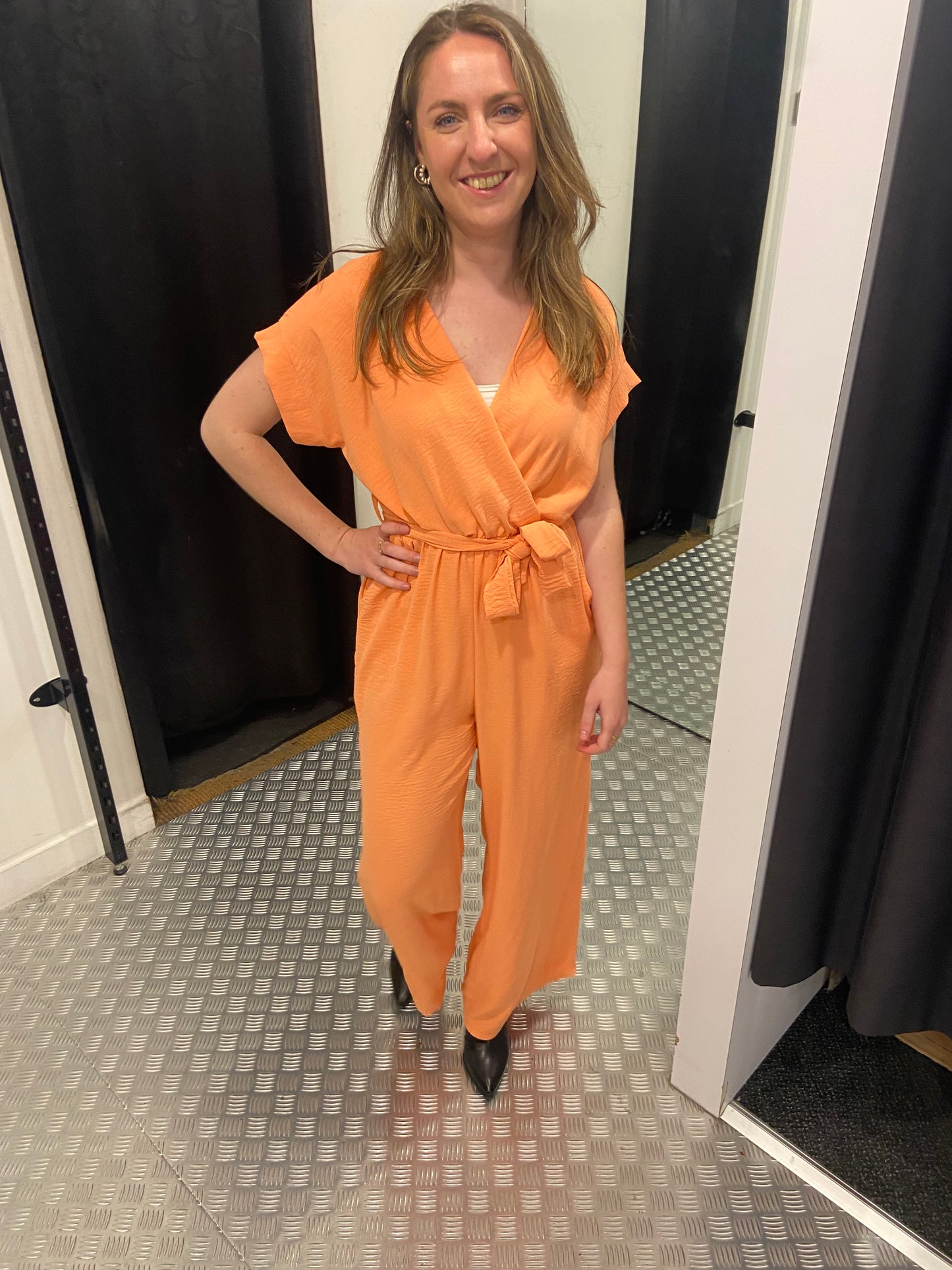 Peach losvallende jumpsuit