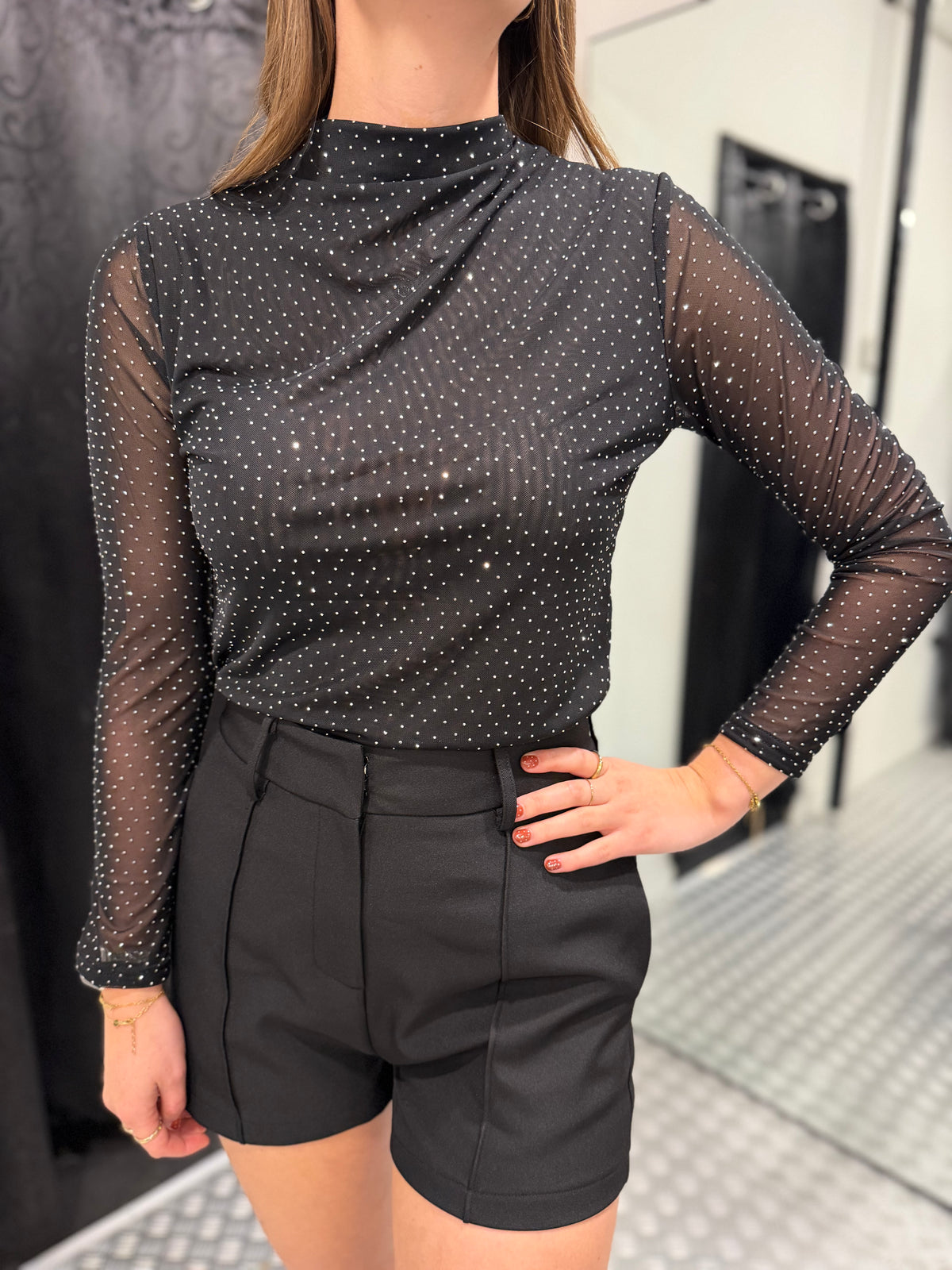 Black suzy short