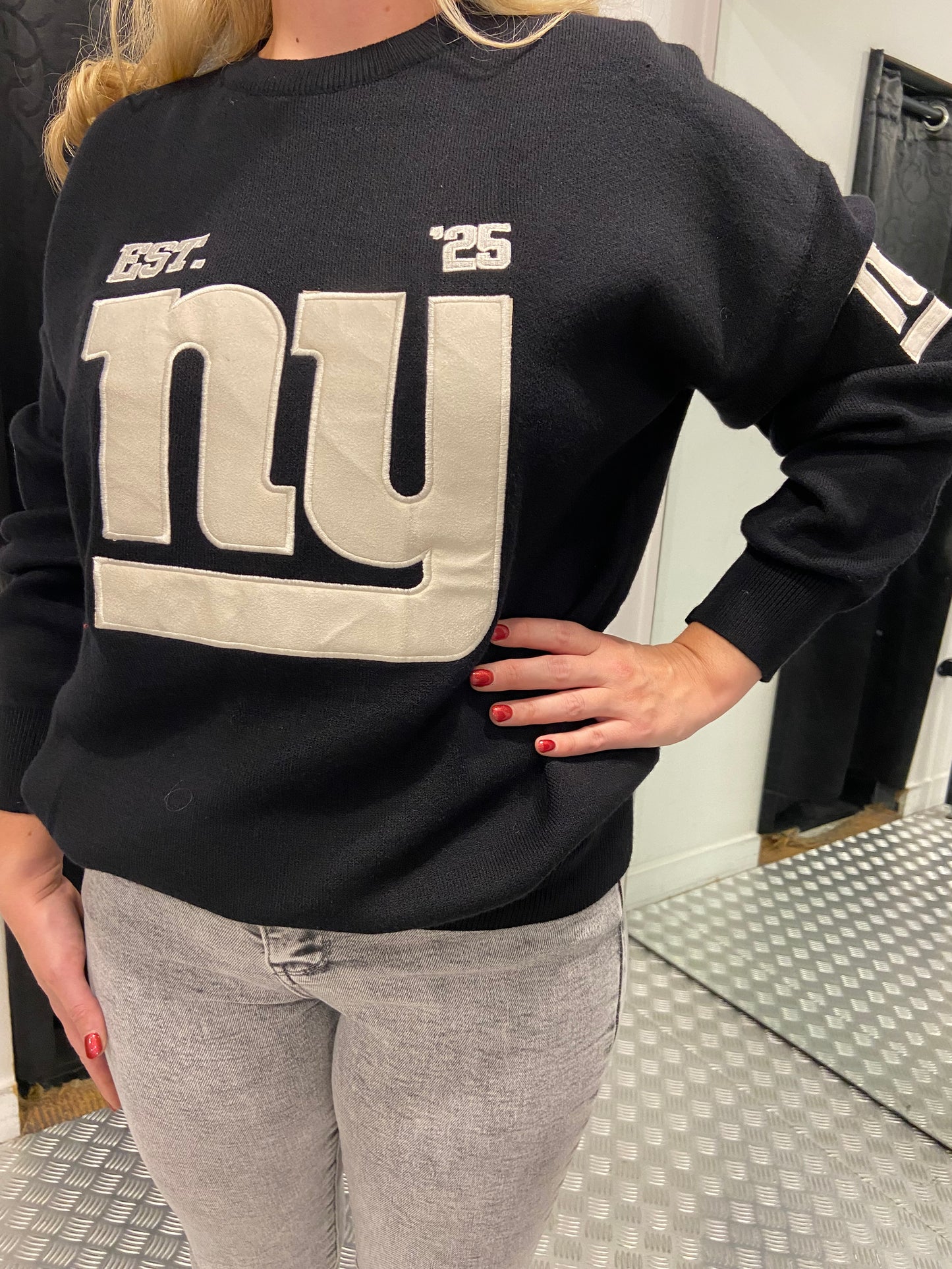Black New york city sweater