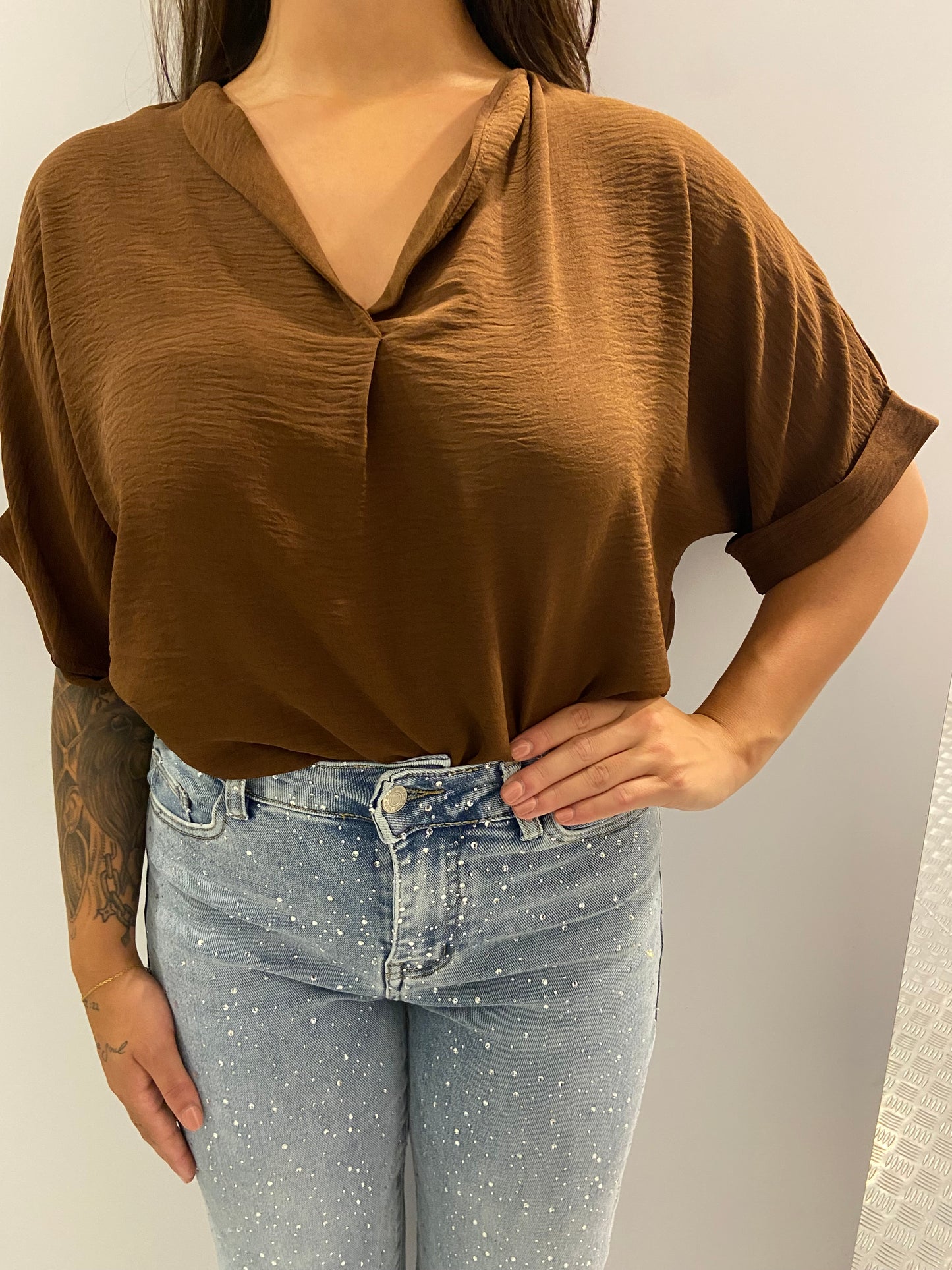 Bruine vhals top