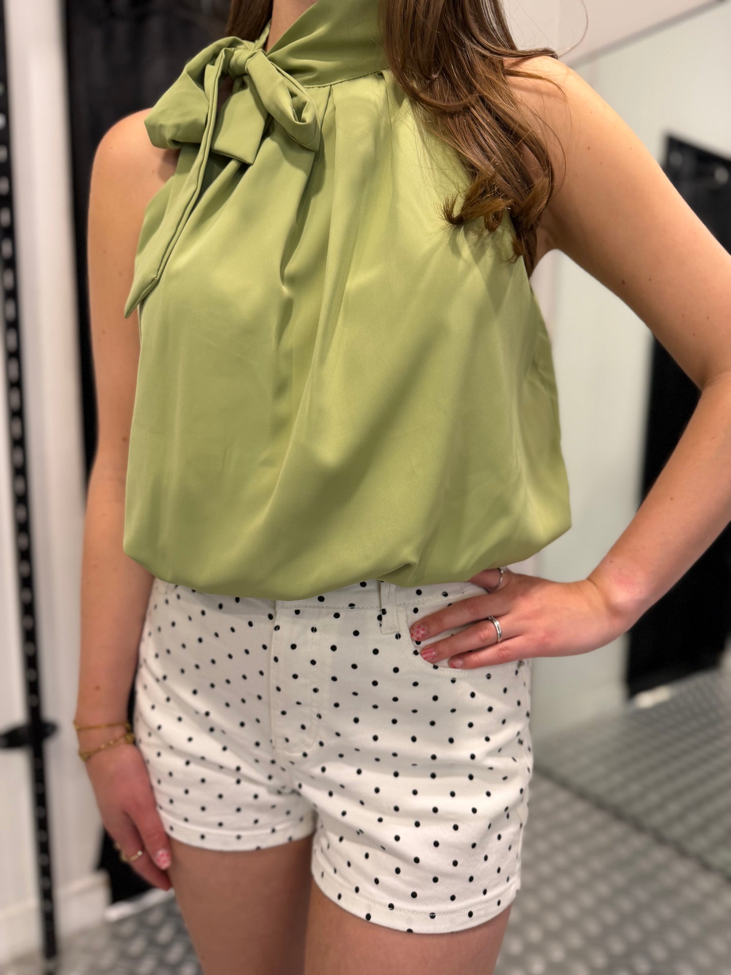 Pistache bow tie top