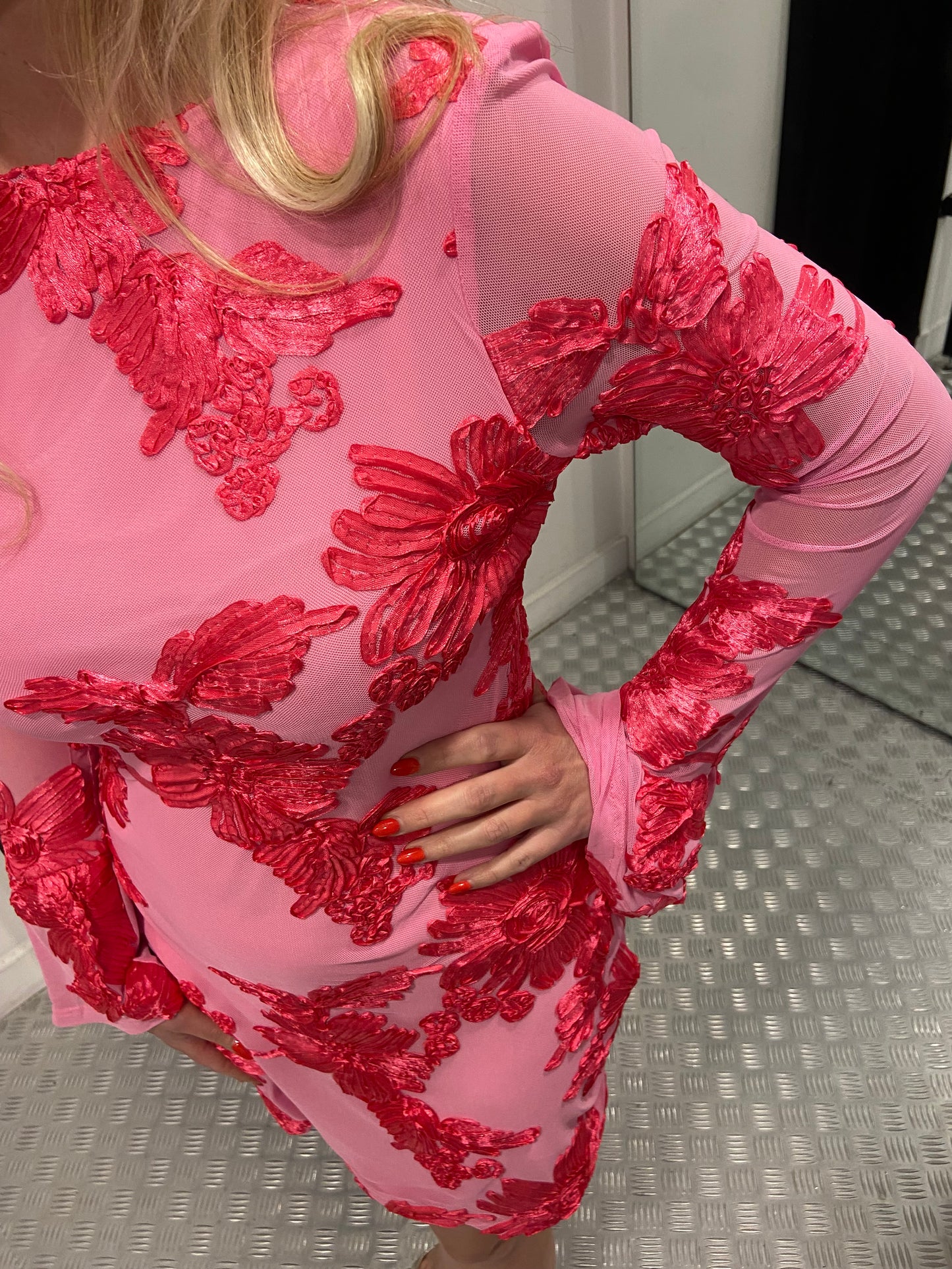 Classy pink dress