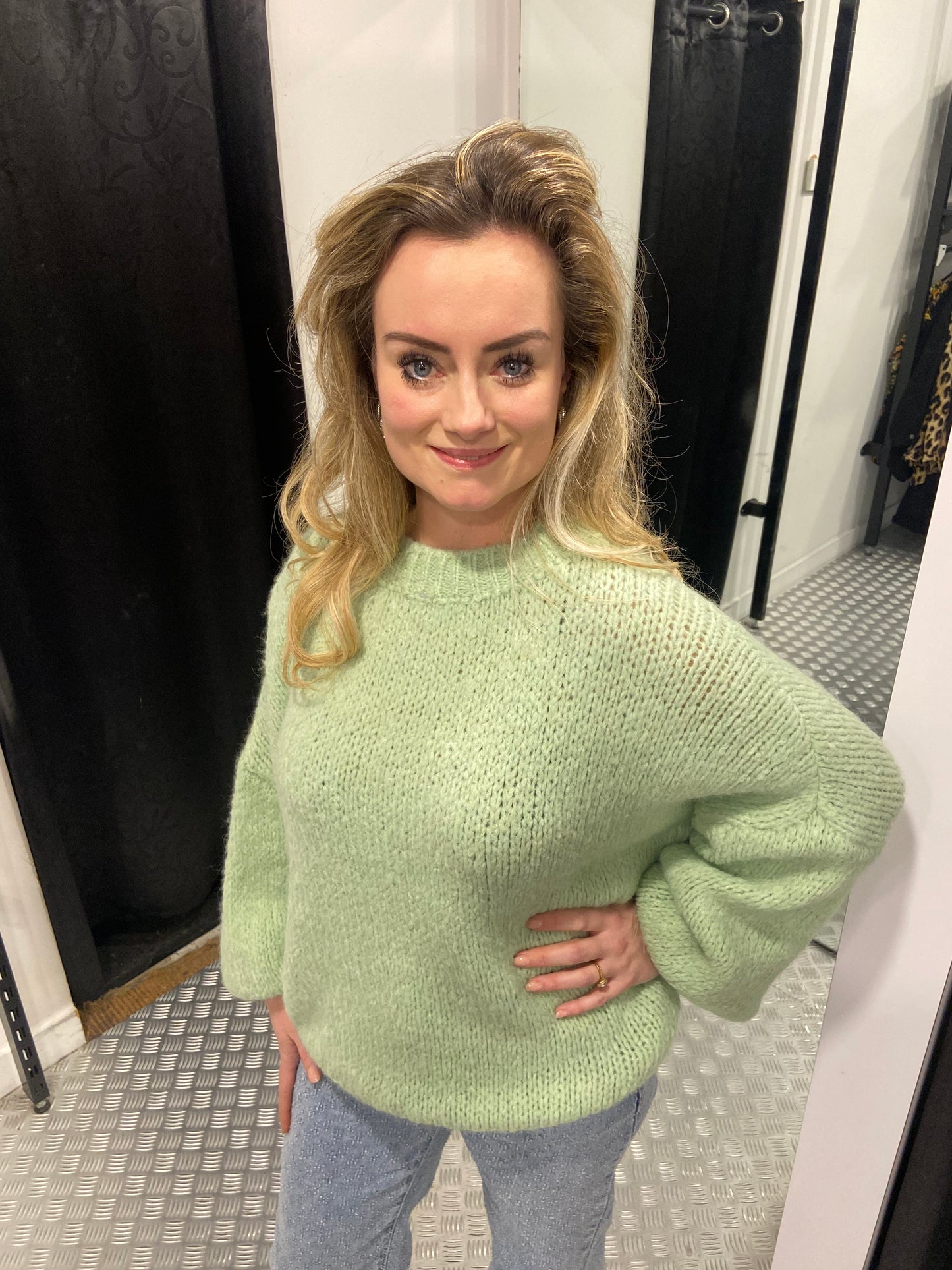 Mint knitted wear