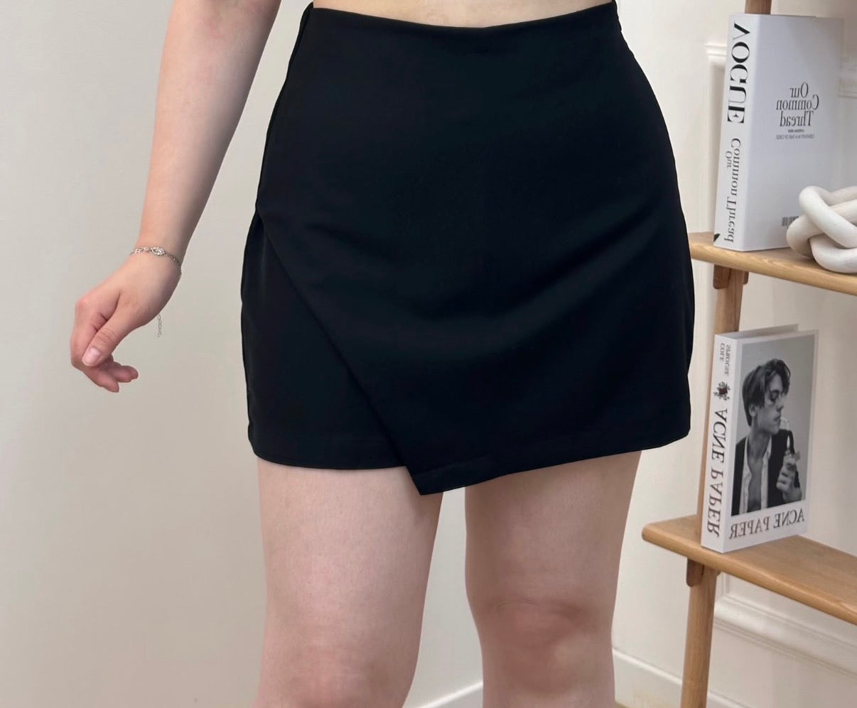 Zwarte Skort