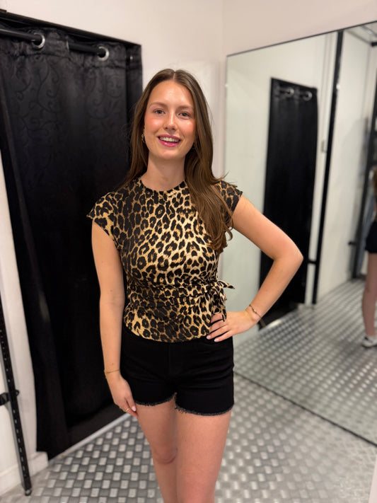 Panter bow tie top
