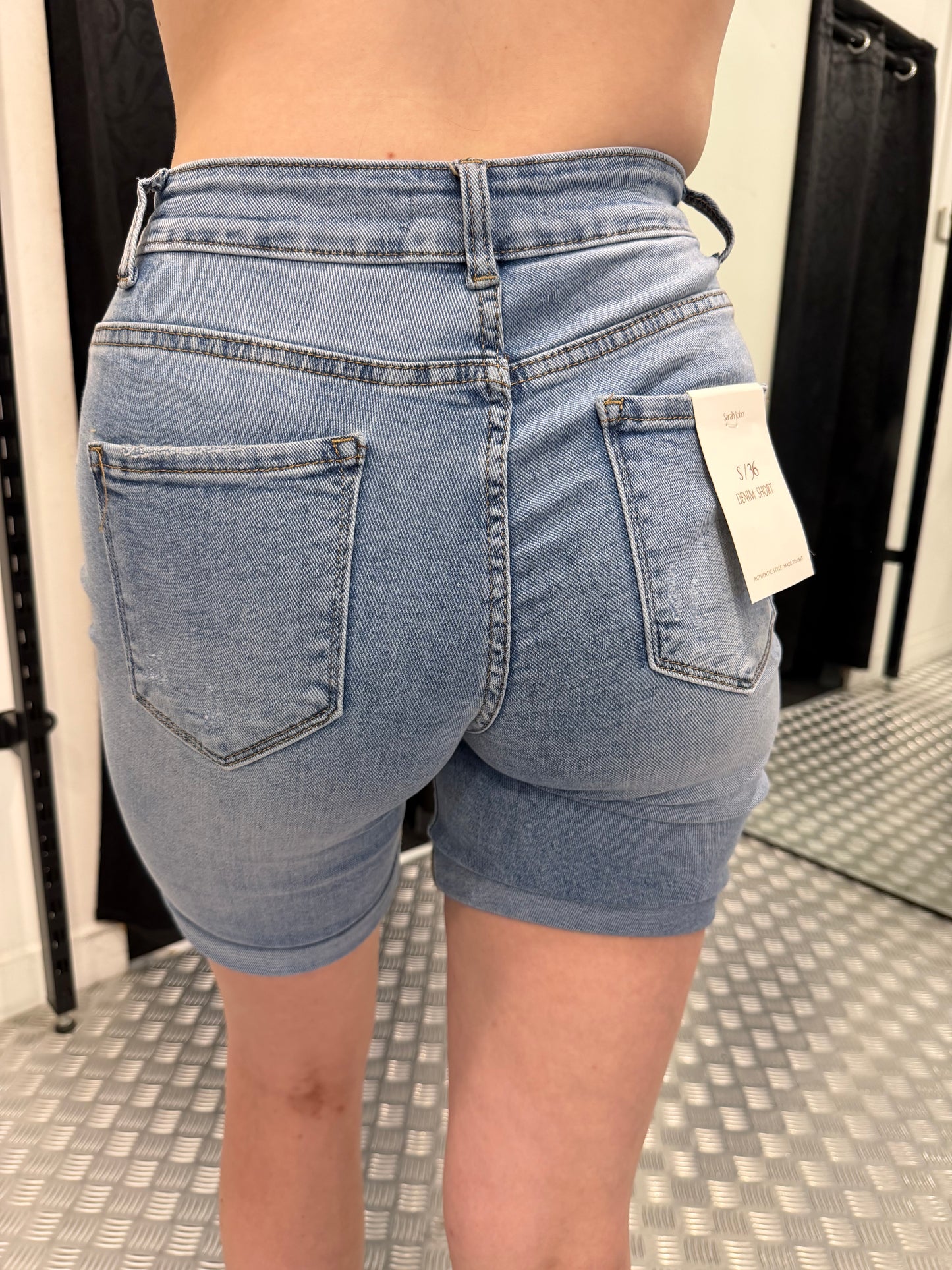 Denim stretchy short Sara
