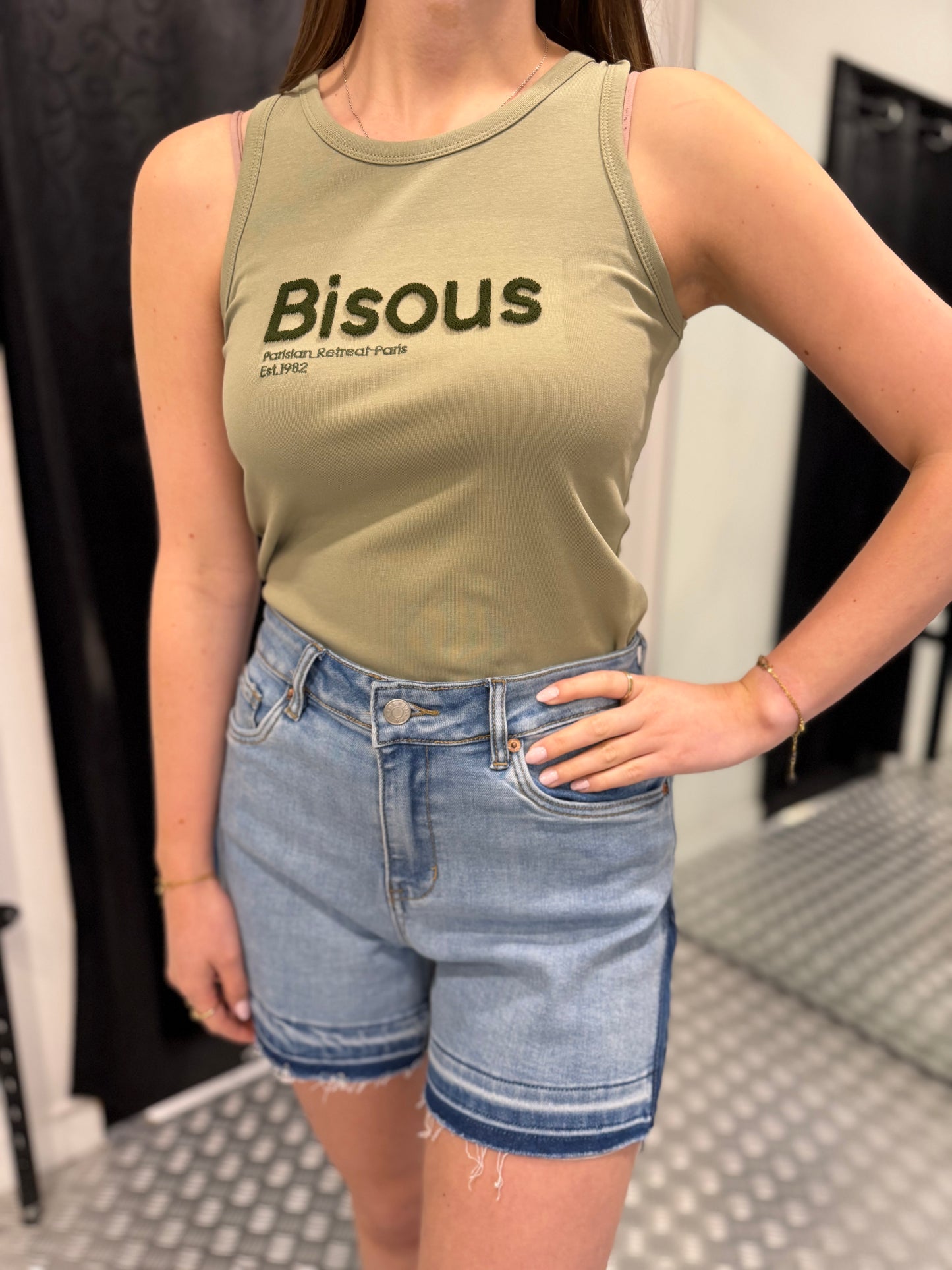 Bisous green cotton top