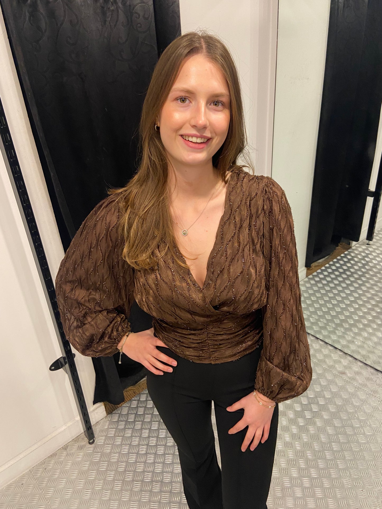Shiny brown cropped top