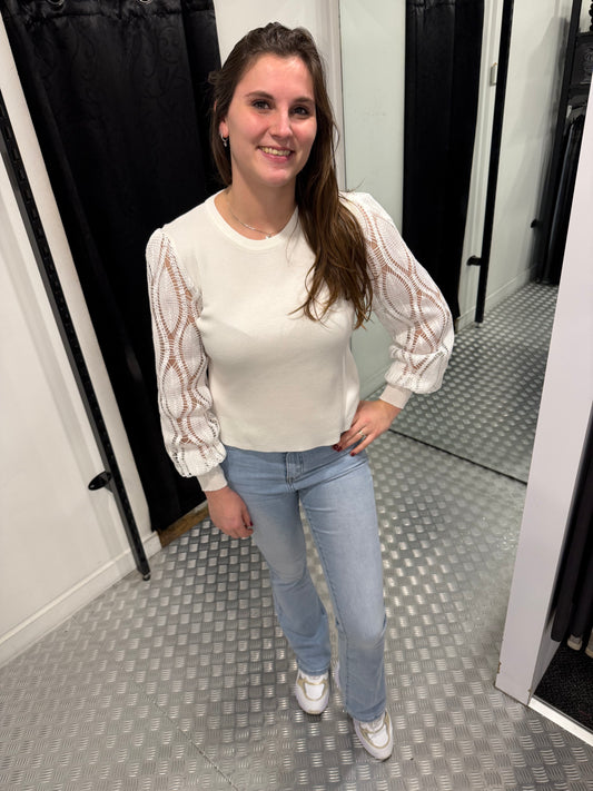 Witte top kanten mouw