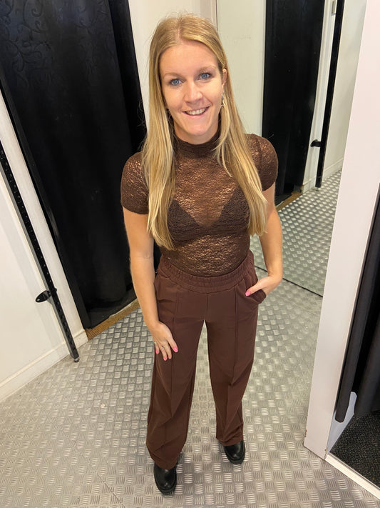 Bruine jogging wide leg by swan