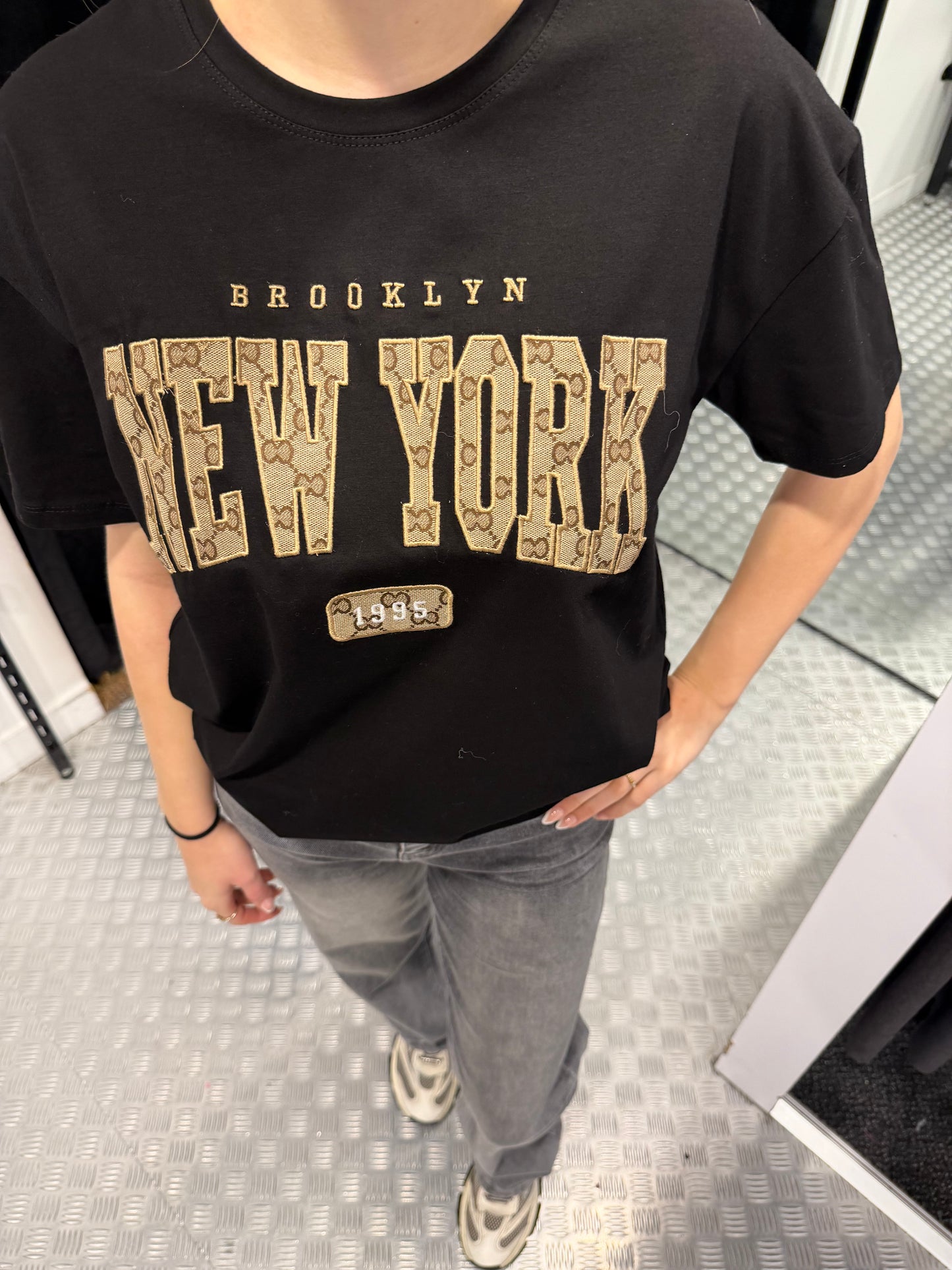 New york tshirt black