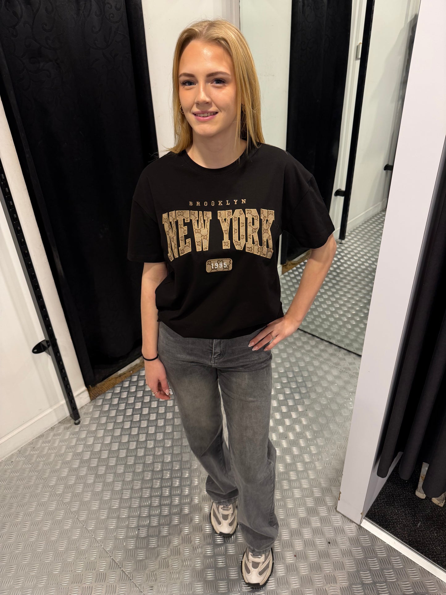New york tshirt black