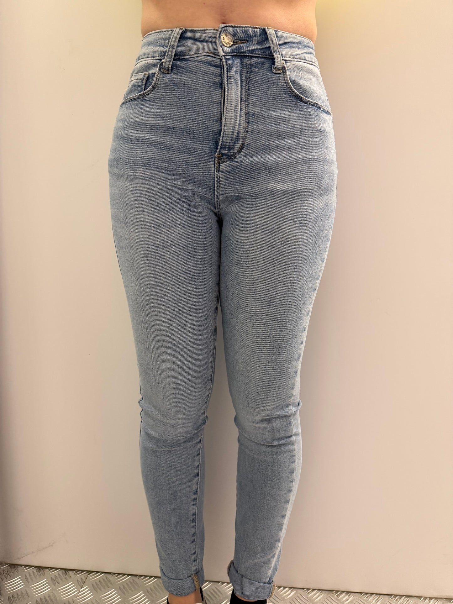Hello miss push up skinny jeans lichtblauw