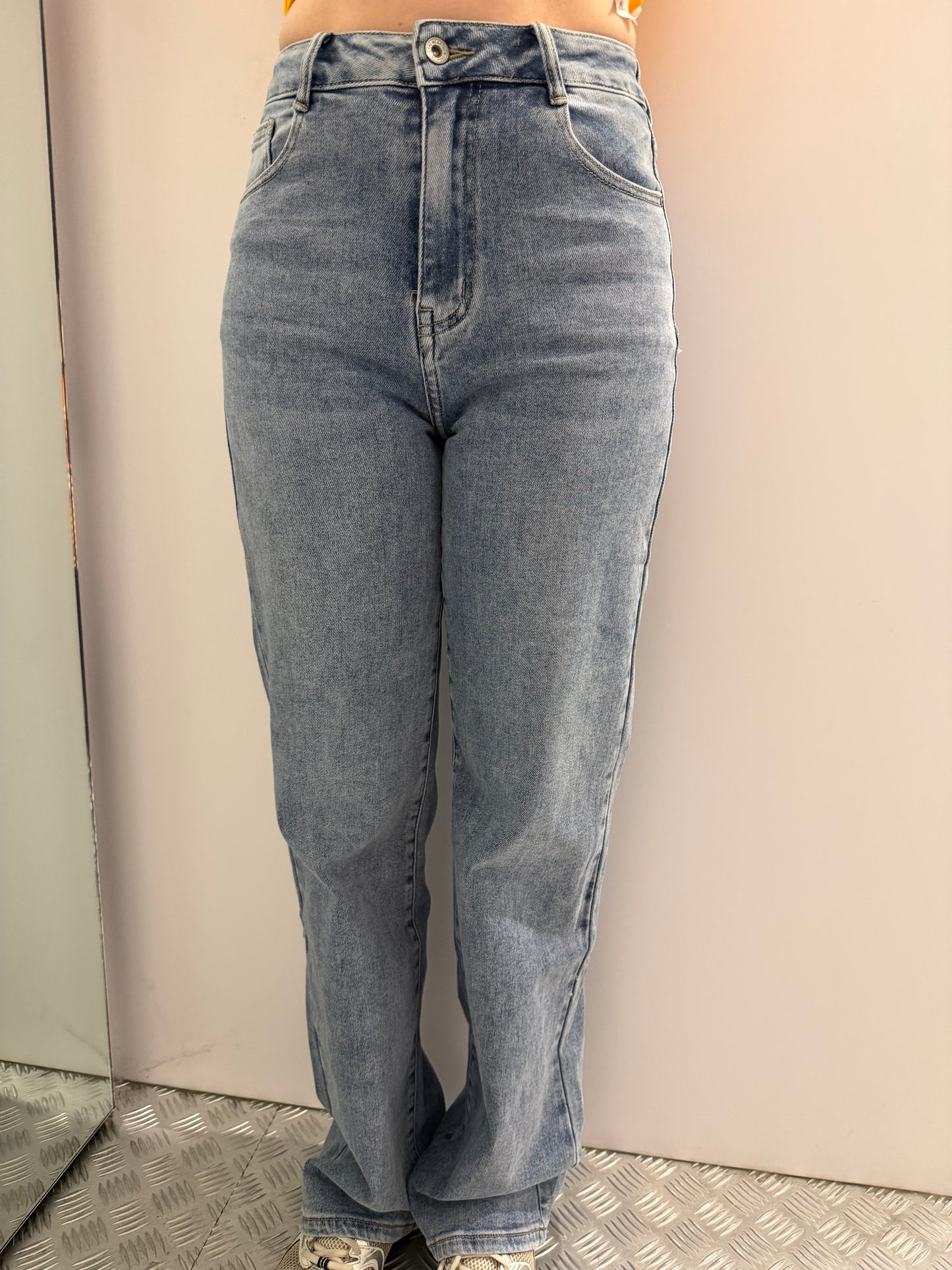 Medium wide leg jeans HM