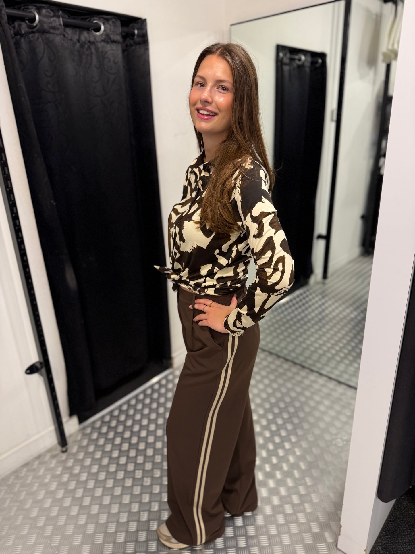 Sienna coffee blouse by swan