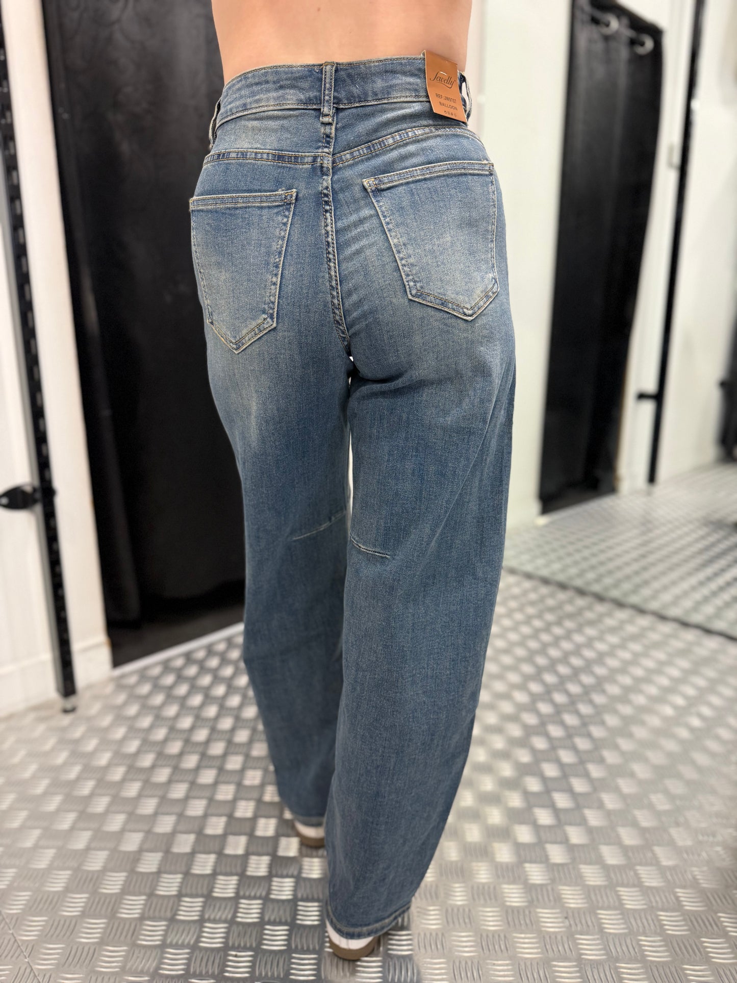 Denim washed ballon jeans