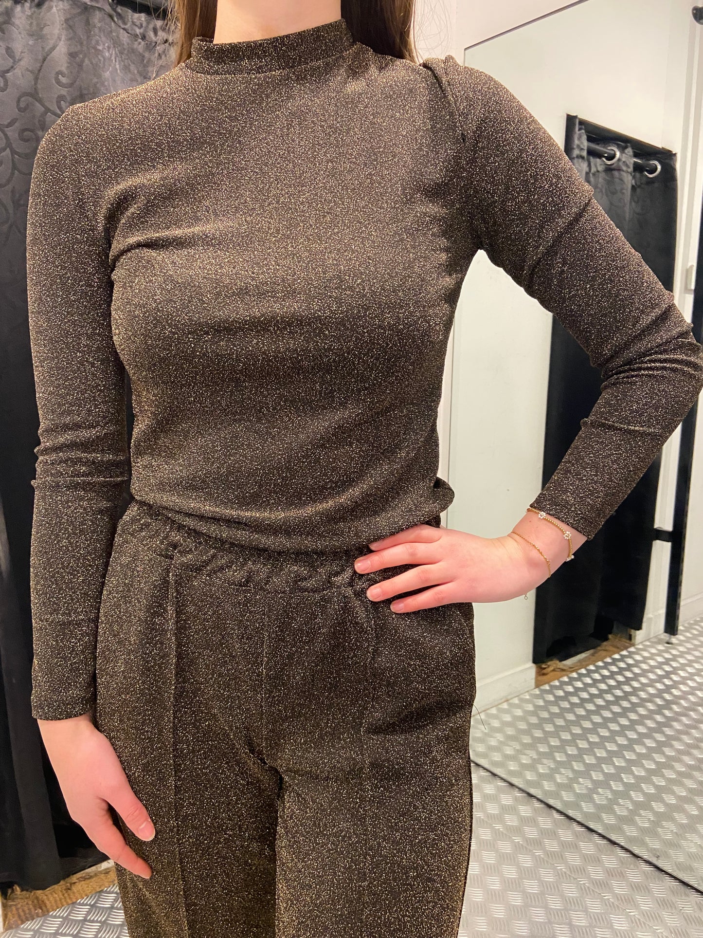 Golden comfy top