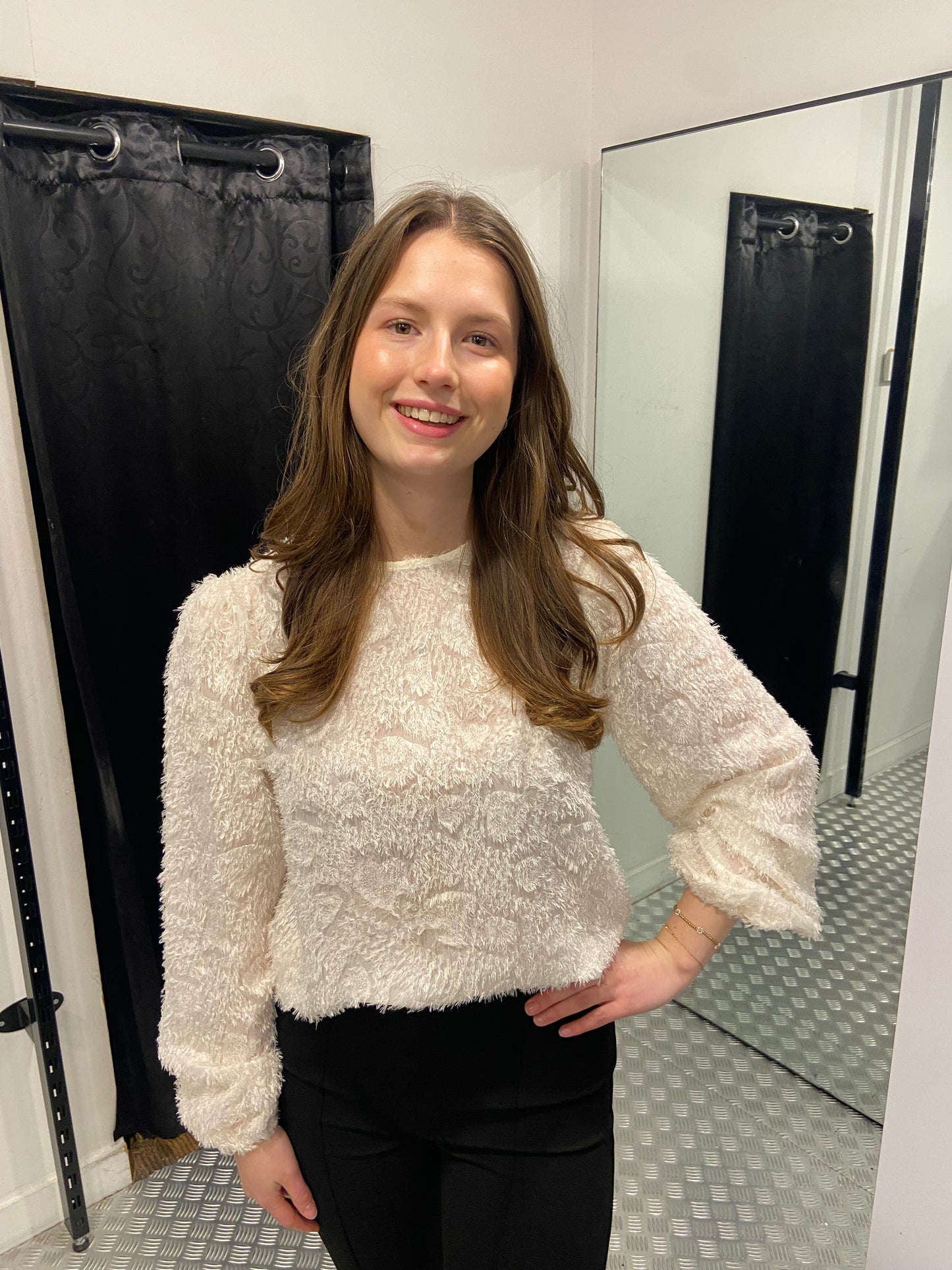 Elize fluffy blouse