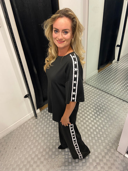 Stars wide pants