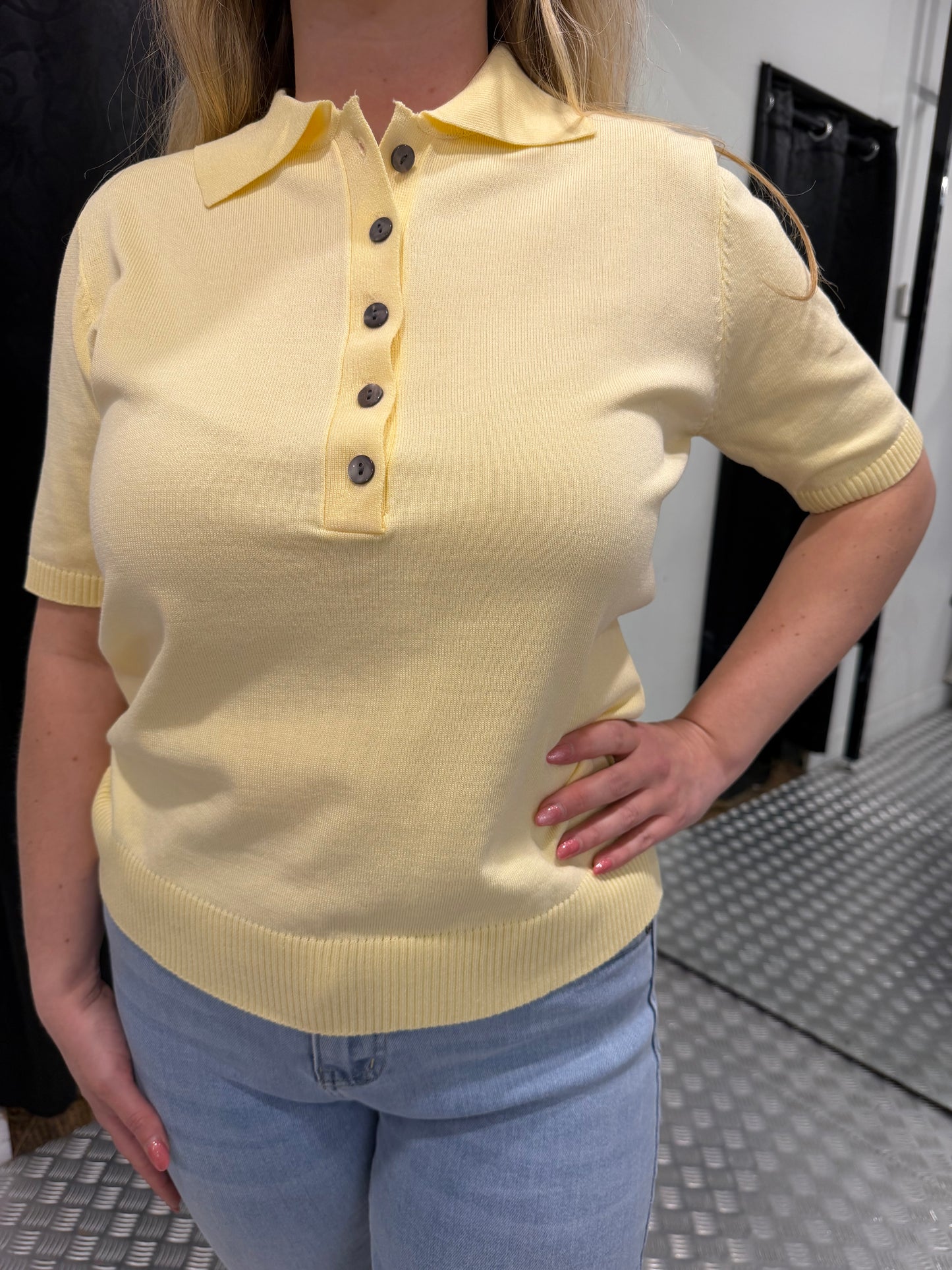 Gele soft polo top