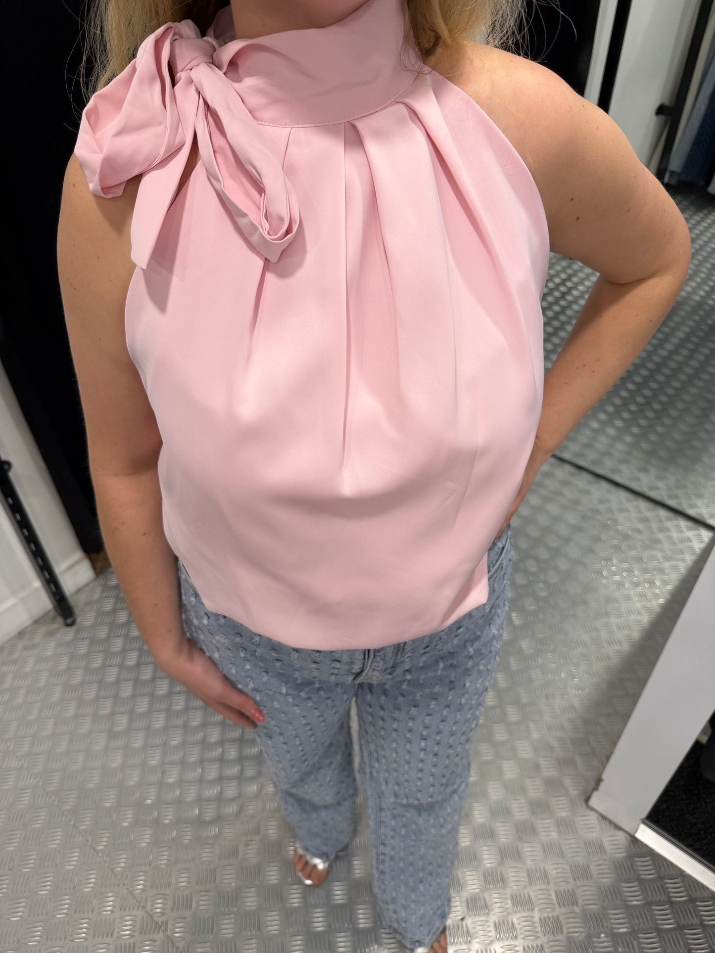 Bow tie pink top