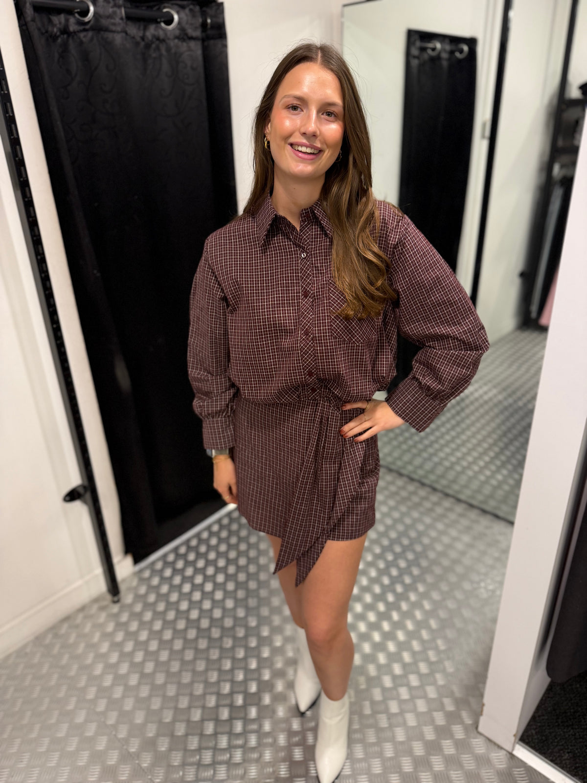 Bordeaux squared cropped blouse
