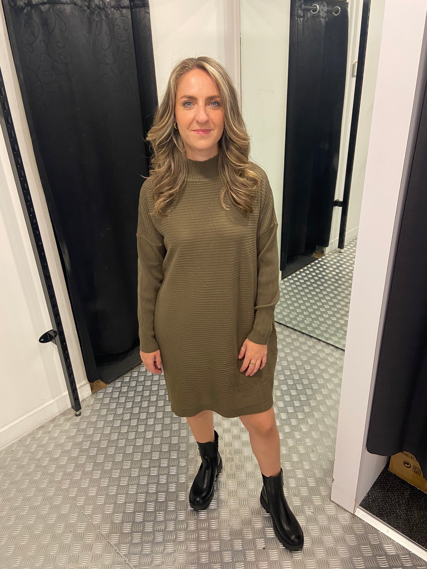 Legergroene striped sweaterdress