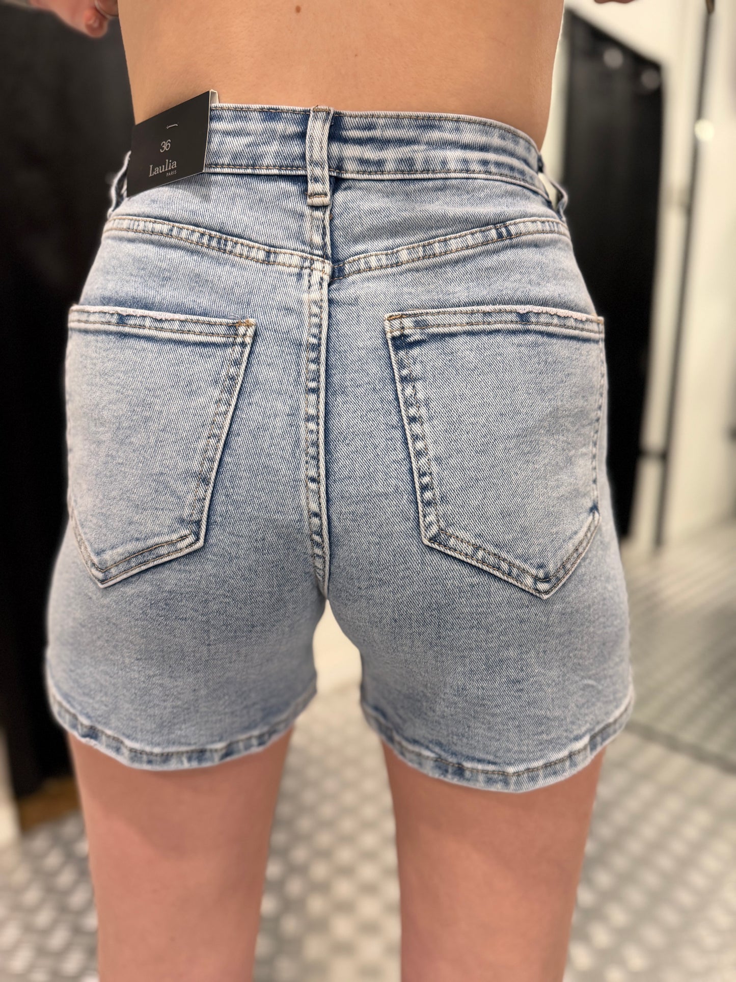 Laulia denim short straight