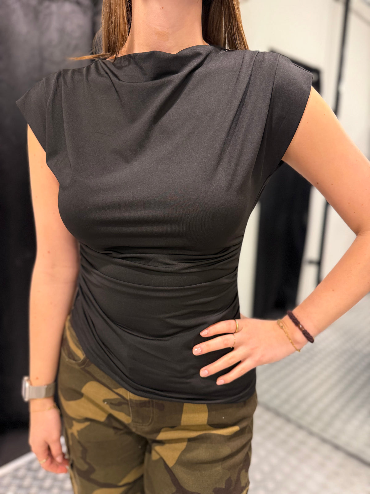 Black body top