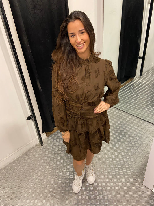 Brown fluffy dress