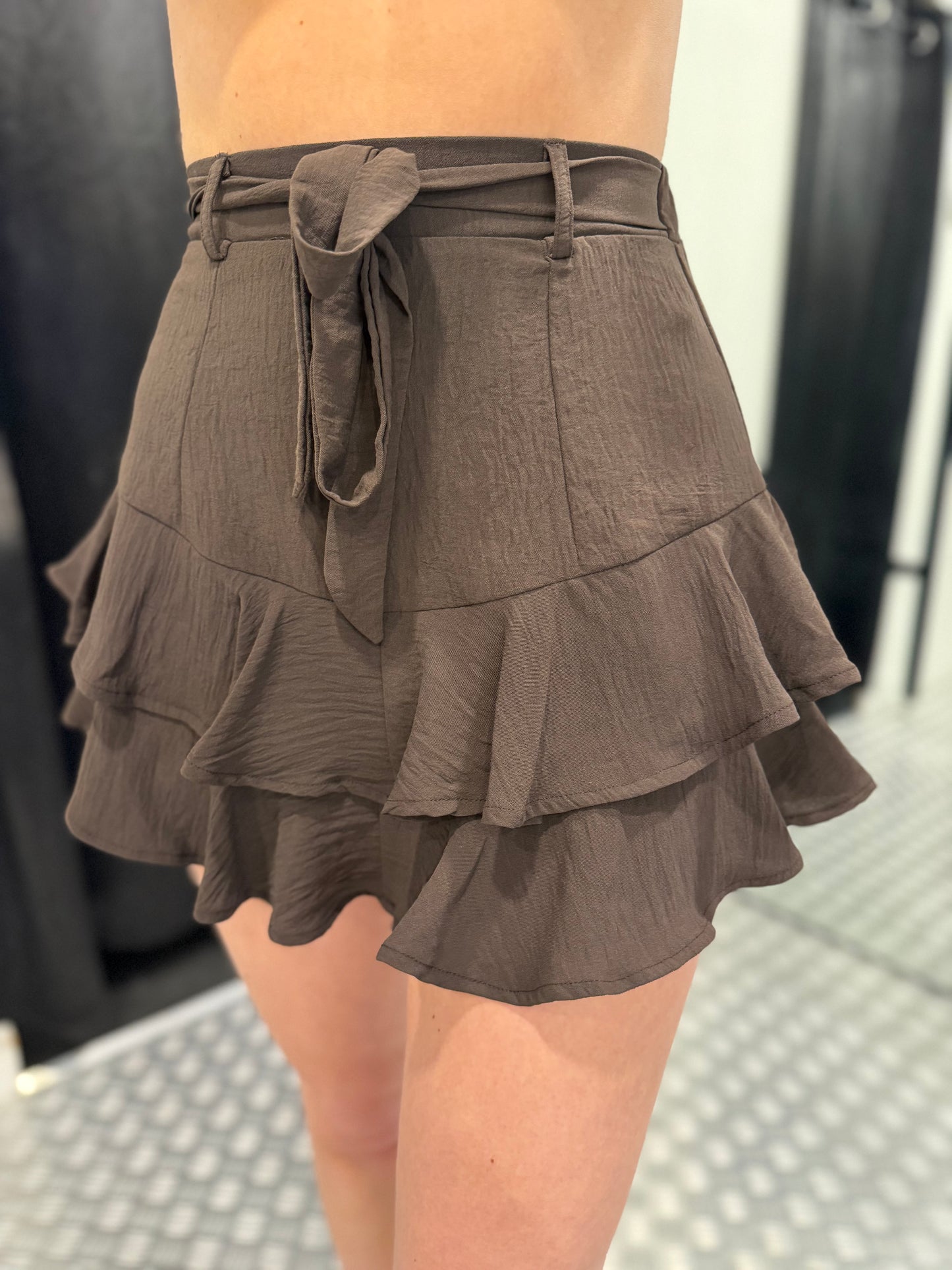 Brown ruffle skort