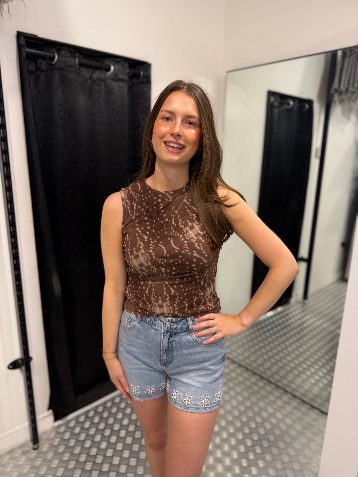 Brown marble mesh top