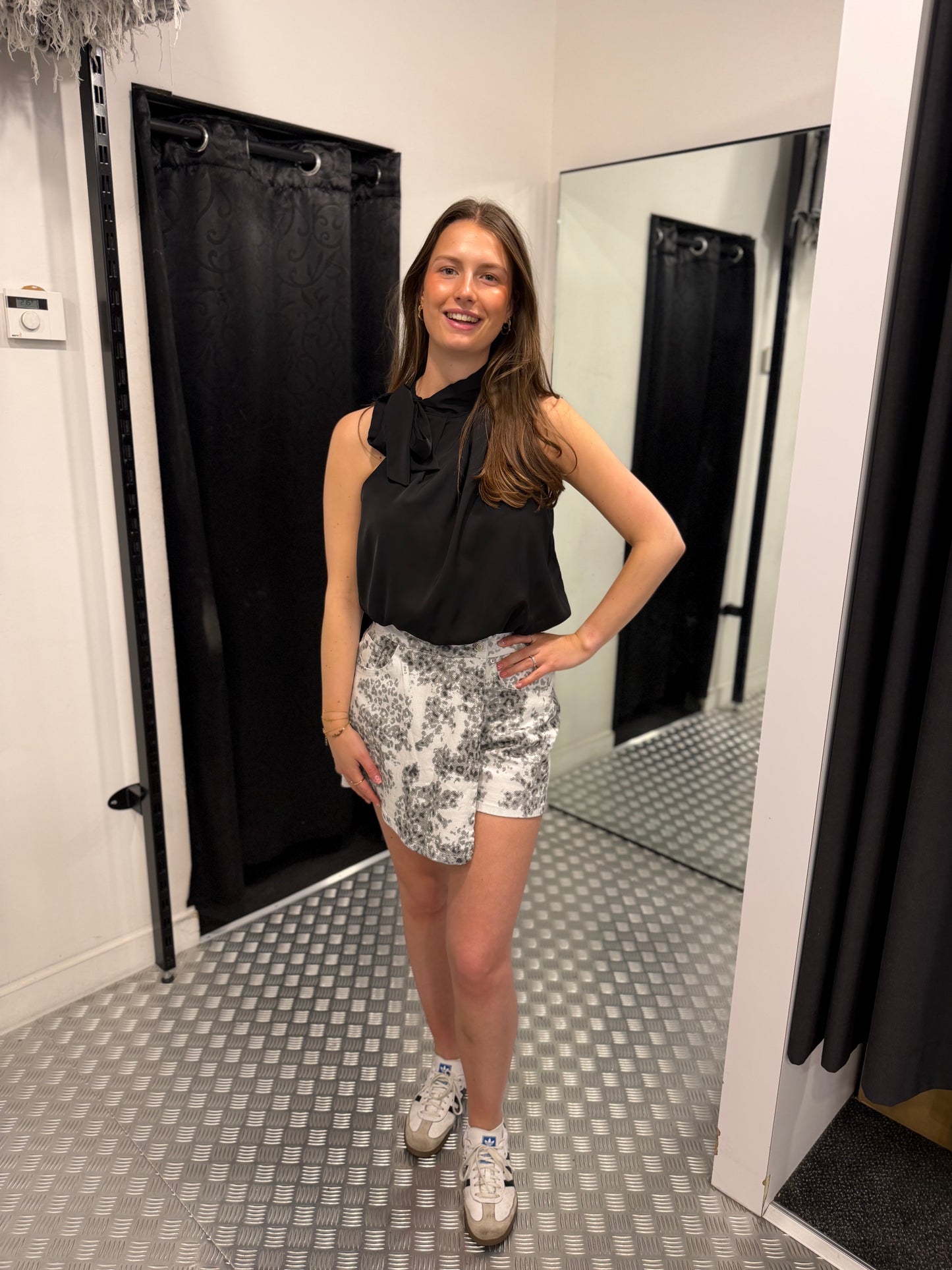 Black marble skort