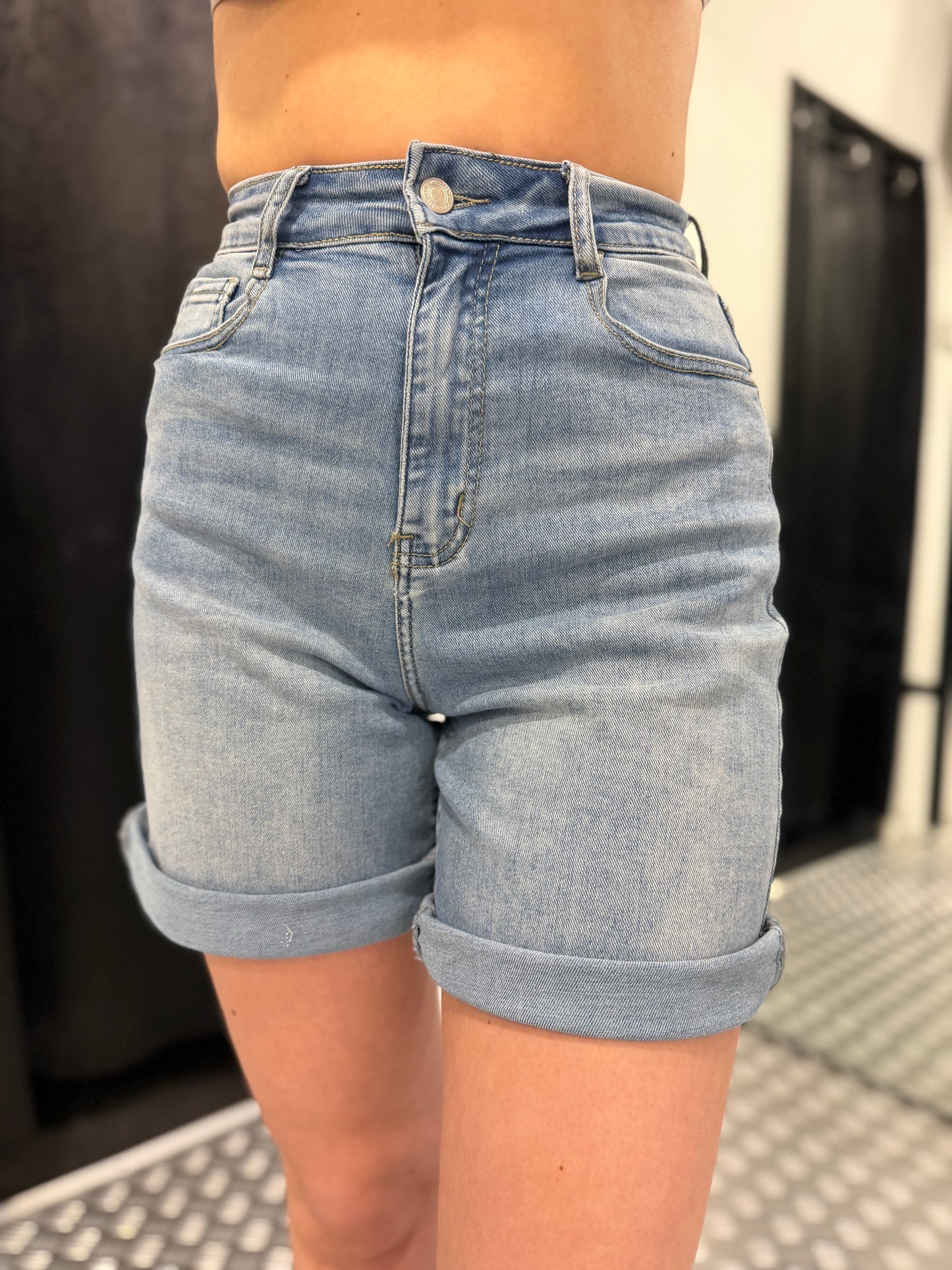 Denim short loose