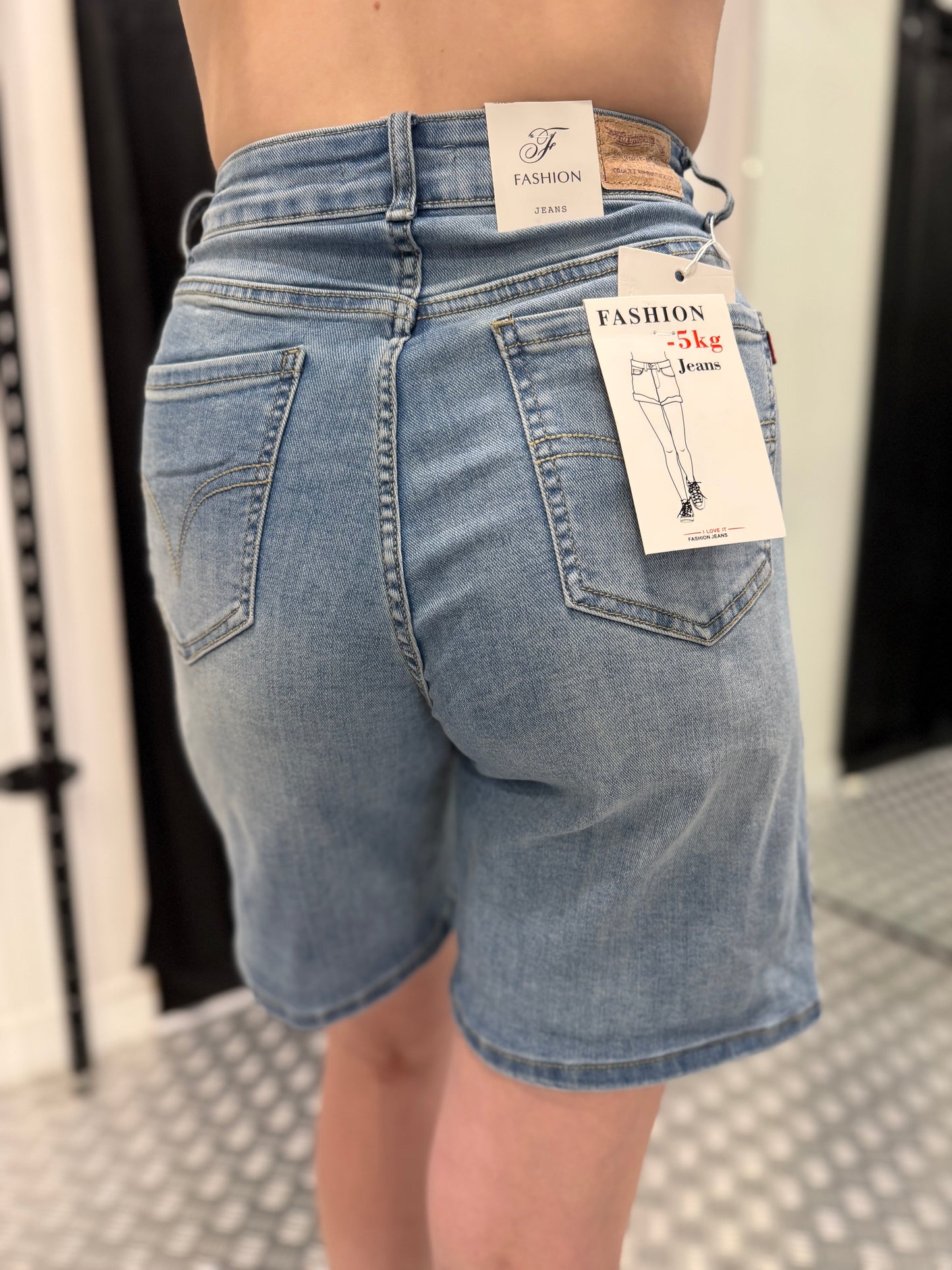 Denim short loose