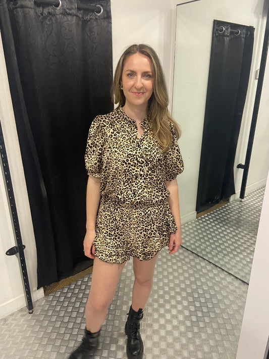 Leopard girl blouse